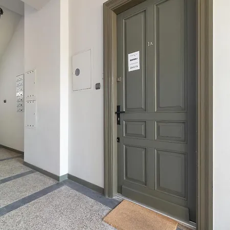 Apartament Przyszlosci Z Dwiema Sypialniami W Krakowie By Renters *