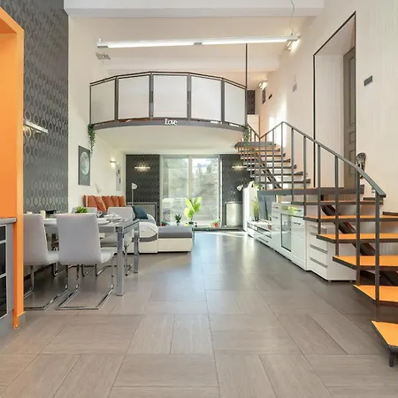 Апартаменты Apartament Przyszlosci Z Dwiema Sypialniami W Krakowie By Renters Краков